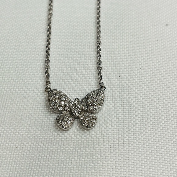14KT White Gold Pave Diamond Butterfly Pendant Necklace